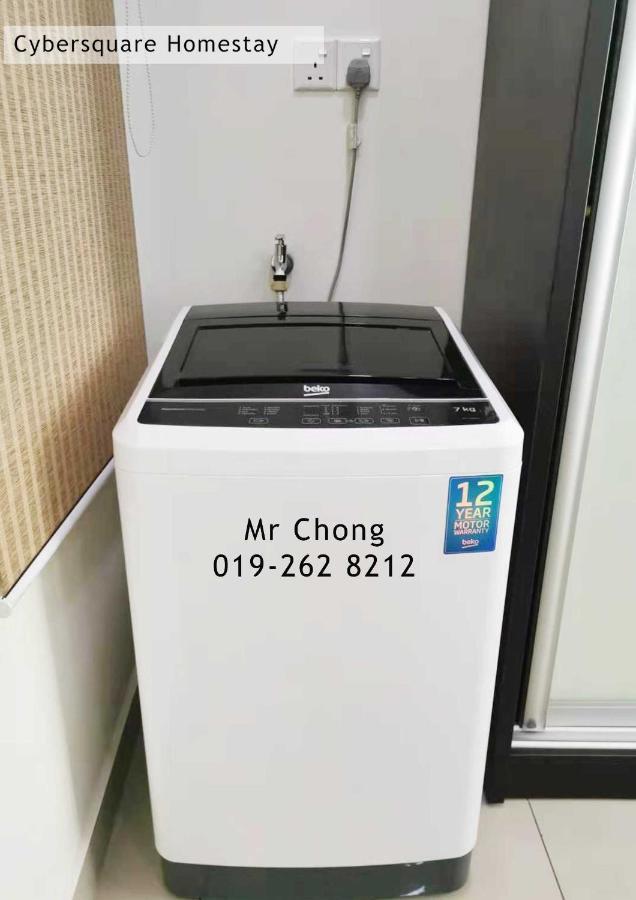 Cybersqaure Studio Suites With Netfilx @10 Min Walking Distance To Mcd Cyberjaya Esterno foto