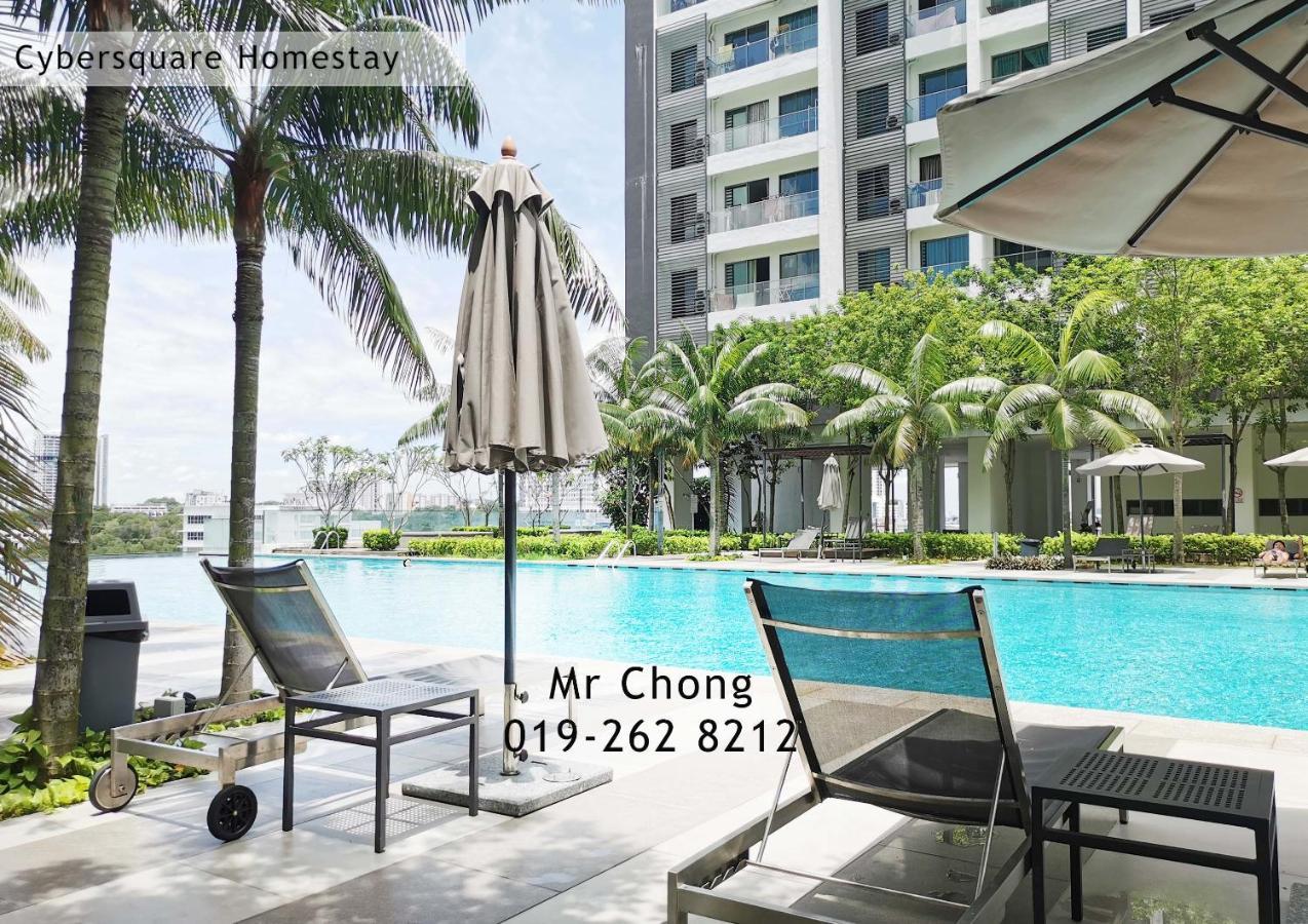 Cybersqaure Studio Suites With Netfilx @10 Min Walking Distance To Mcd Cyberjaya Esterno foto